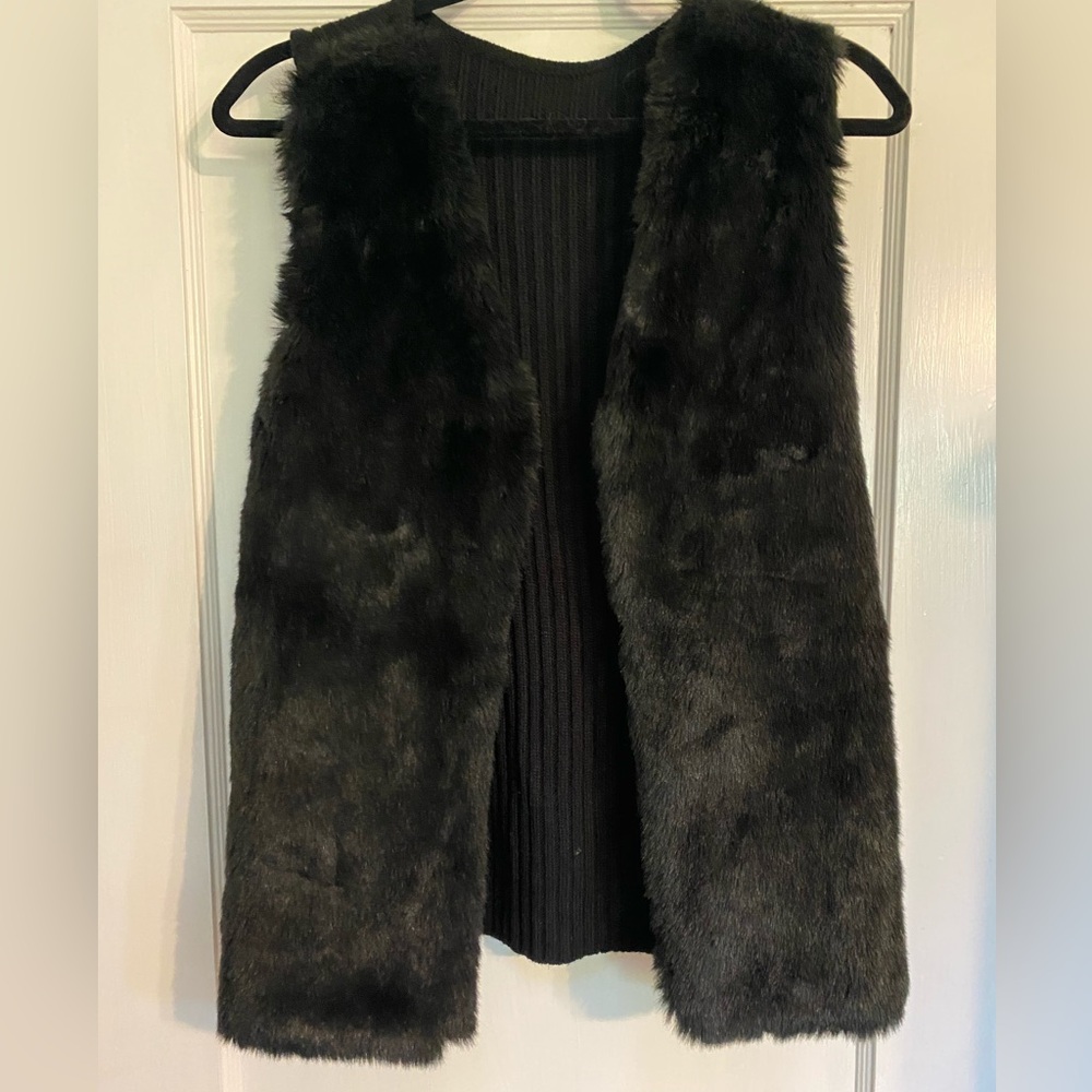 Faux Fur Shiny Black Vest Sweater Back - size: S/M